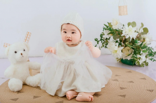 万宁孕妇几个月开始显怀