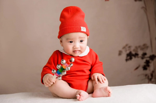 万宁宝宝频繁吐奶怎么回事 万宁宝宝频繁吐奶怎么回事